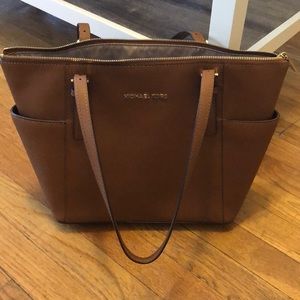 Michael Kors Tote